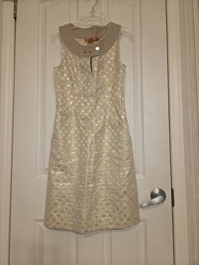 Tory Burch Cream Metallic  Sleeveless A-Line Dress with Contrast Collar